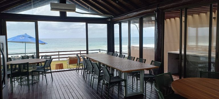 8-Suite Beachfront House in Porto de Galinhas